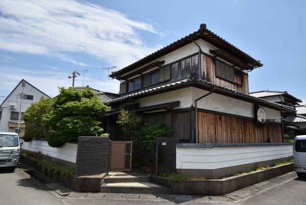 木造2階建ての物件番号72外観写真