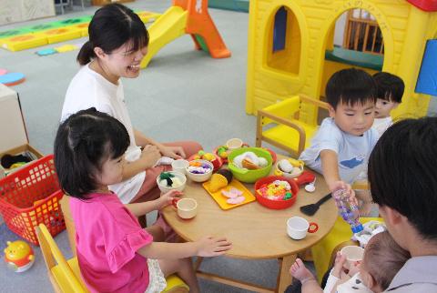 子育て応援コラム 「比べなくていいんだよ」