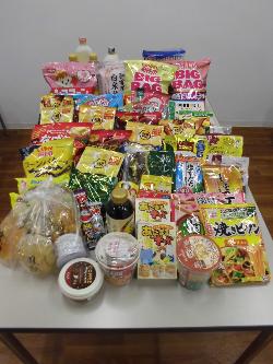 令和7年度に回収した食品の写真