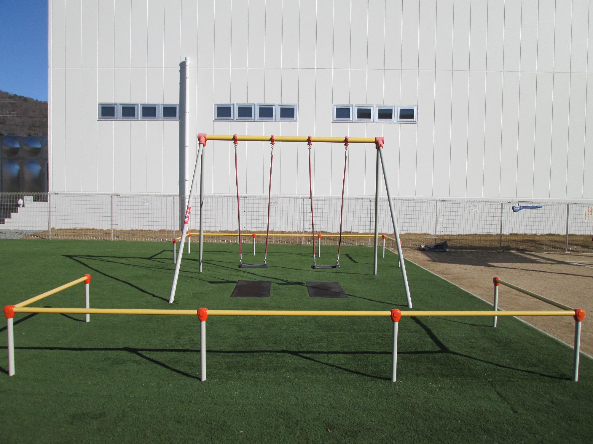 遺跡北公園ブランコ