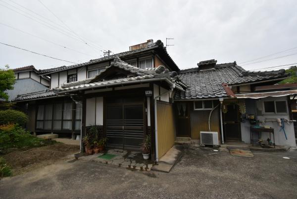 木造2階建ての物件番号198の外観写真