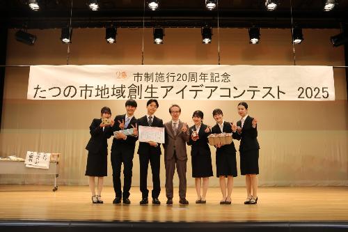 同志社大学